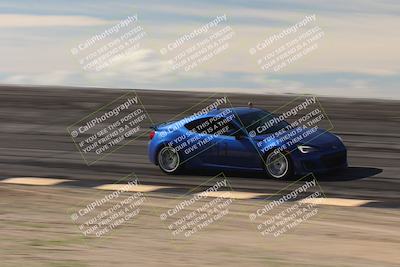 media/Jan-04-2026-SCCA SD (Sun) [[defc442887]]/3-Intermediate 2 group/Session 2 Bowl Speed Pans/